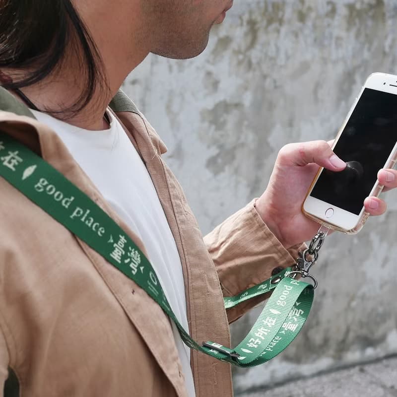 側背手機掛繩 Crossbody Phone Strap - 臺灣 男生禮物推薦　畢業