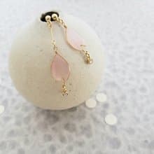 cherry blossoms 桜花びらとビジューのピアス or イヤリング