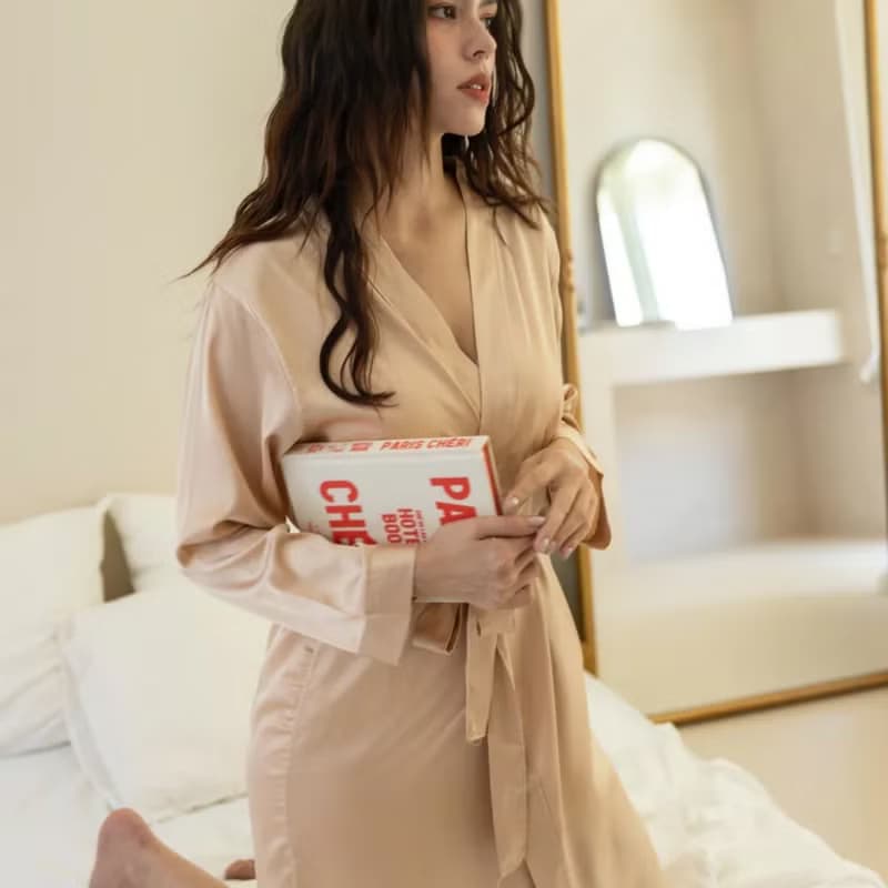 奢光緞面優雅新娘綁帶睡袍-古銅棕 可電繡