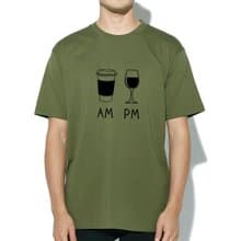 COFFEE AM WINE PM 短袖T恤 軍綠色 咖啡 酒 禮物 設計 插畫