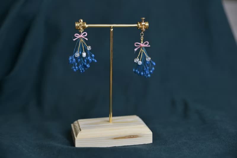 Sandra's 純粹~金邊  靛藍_乾燥花束 耳環