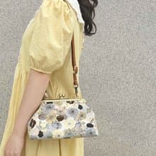 斜背口金包 女 手作 米色花海 側背 肩背包 隨身包 送禮