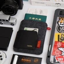 GOURTURE - 出國走走護照夾 / 護照套 三層款【佐墨黑】