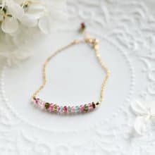 マイナスイオンパワーで健康をもたらす colorful トルマリンのブレスレット 10月誕生石