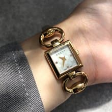 【 日本直送　名牌中古包 】GUCCI グッチ 腕時計 ゴールド ステンレススチール 120 クウォーツ トルナヴォーニ vintage オールド gtrsvm