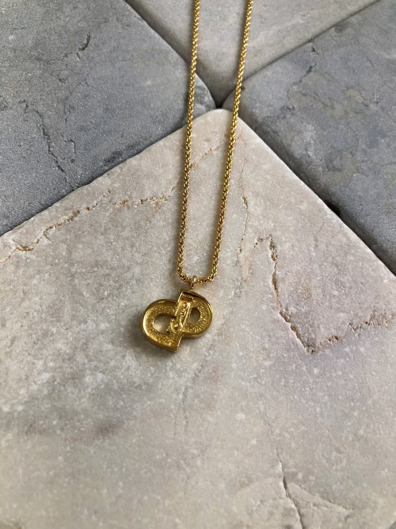 【 日本直送　名牌中古包 】Christian Dior クリスチャン ディオール ネックレス ゴールド CD ラインストーン vintage  hk42f6