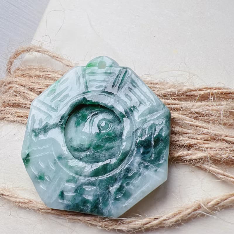 【擋煞‧避邪】飄花翡翠八卦項鍊 | 天然緬甸玉A貨翡翠 | 送禮