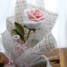 毛線粉色漸層玫瑰 情人節花束 附提袋