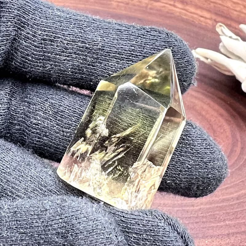 喧囂。小柱 療癒 招財 有天然礦坑 l 黃水晶小柱 有彩 l
