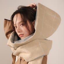 【情人節禮盒】BROWN SUGER 系列 - 奶油戚風 * 連帽圍巾 寬格圍