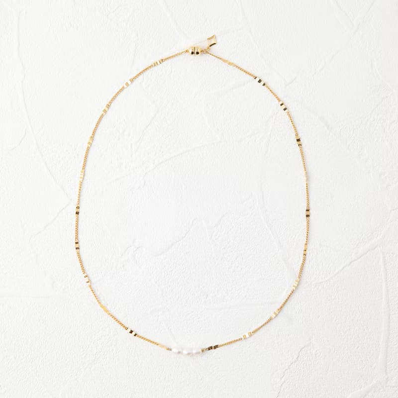 【Pinkoi限定】3 pearl dots magnet necklace GD ニッケルフリー マグネット　淡水パール　チェーンネックレス　ゴールド
