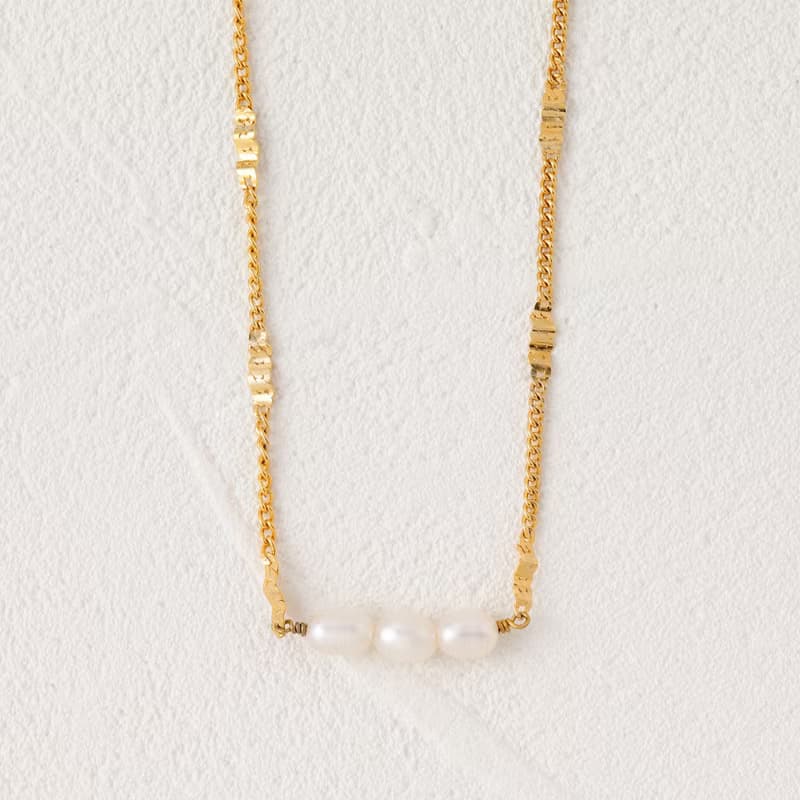 【Pinkoi限定】3 pearl dots magnet necklace GD ニッケルフリー マグネット　淡水パール　チェーンネックレス　ゴールド