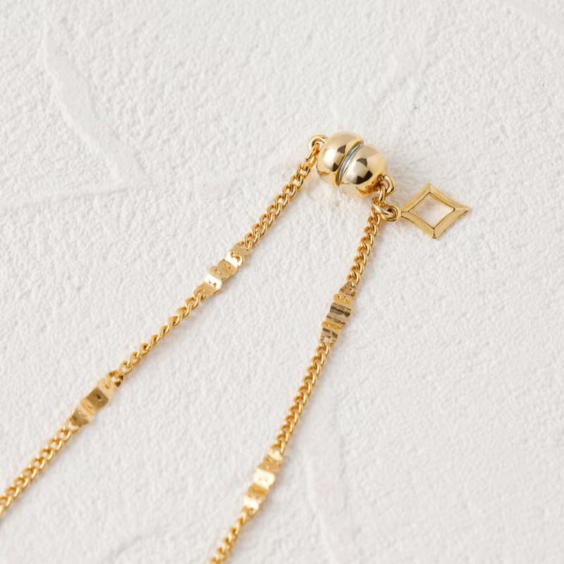 【Pinkoi限定】3 pearl dots magnet necklace GD ニッケルフリー マグネット　淡水パール　チェーンネックレス　ゴールド