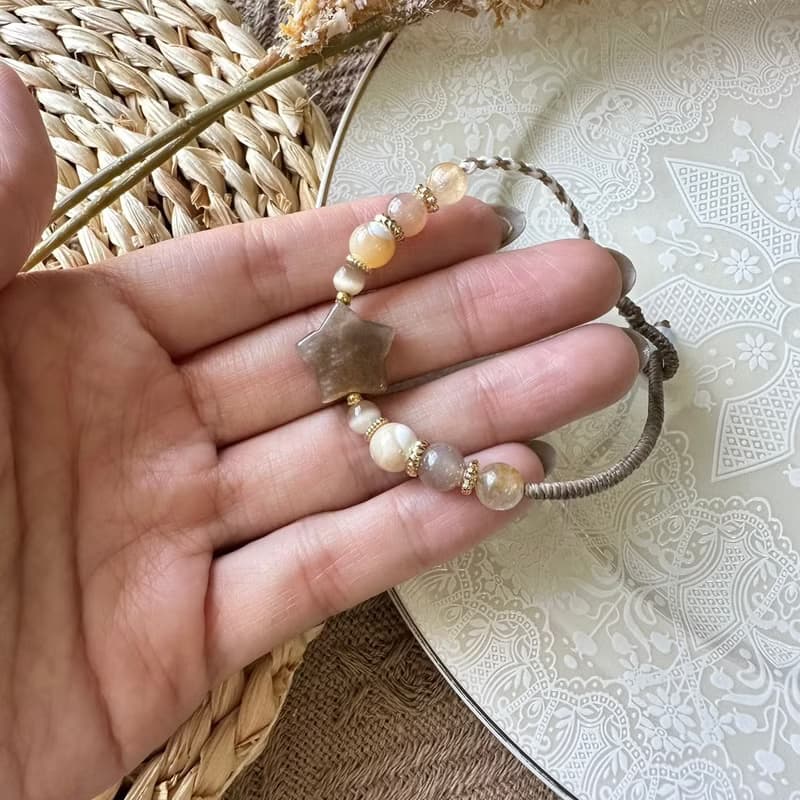 奶茶色系骨幹石星星編織手鍊