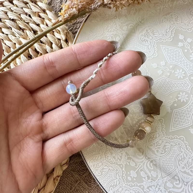 奶茶色系骨幹石星星編織手鍊