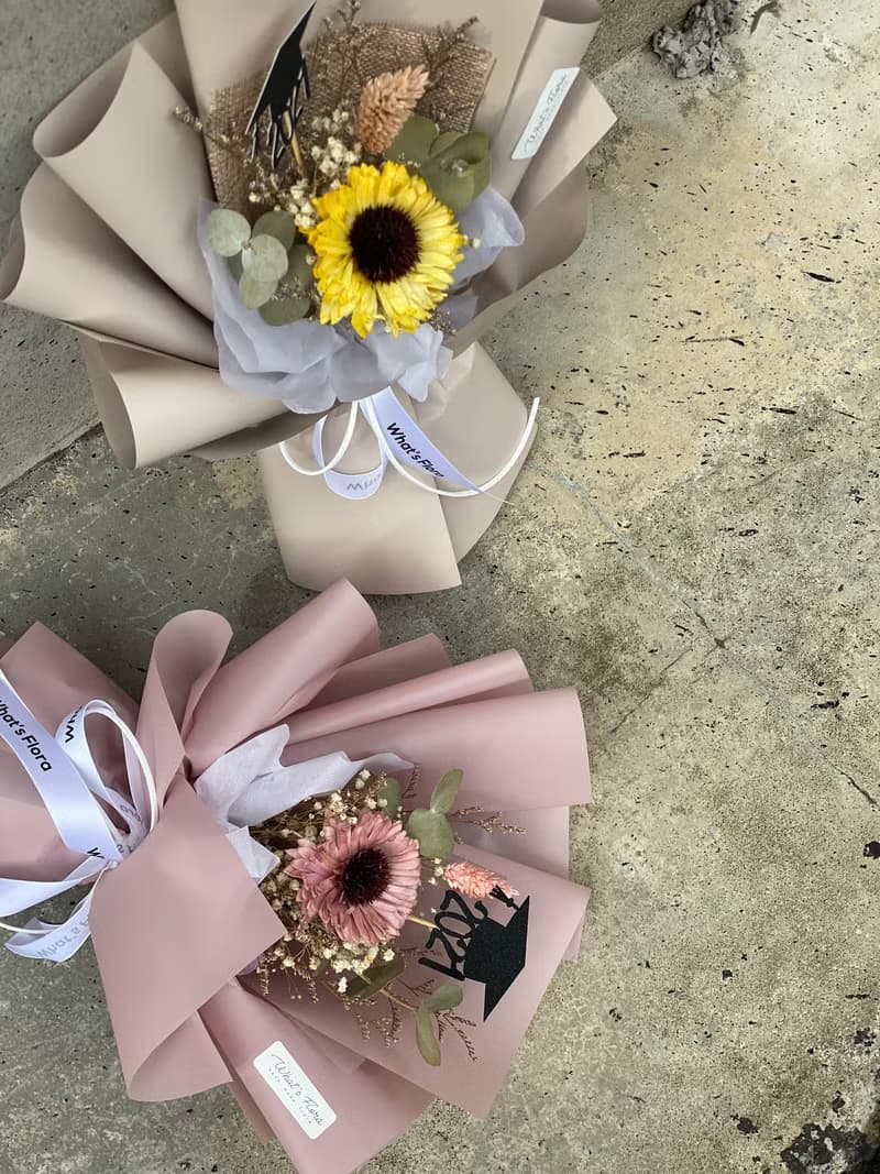 2022向日葵花束 畢業花束 畢業快樂 擴香花束