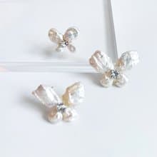 ケシパールの蝶々ピアス(イヤリング)