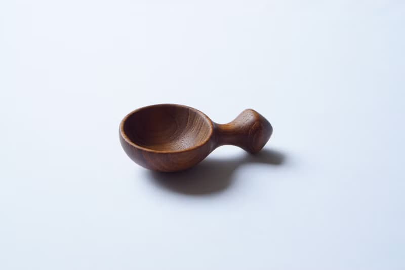 木のスパイススプーン, チーク