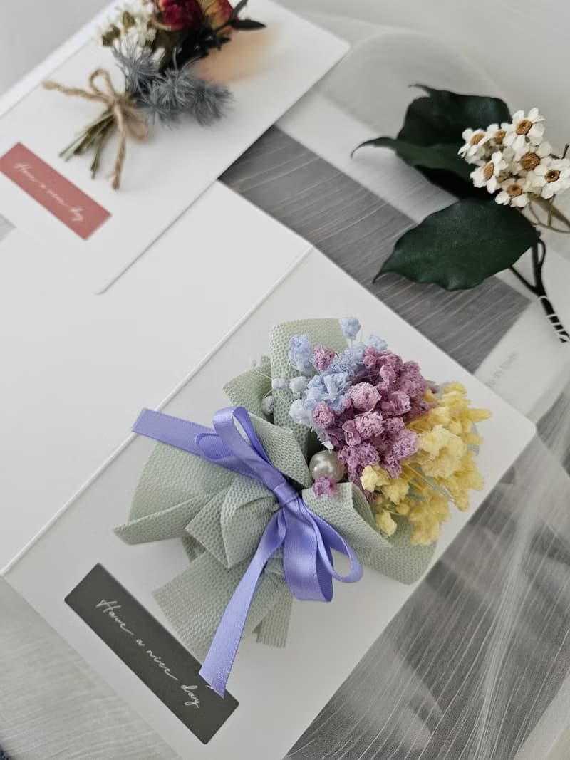 Have a nice day 永生彩虹滿天星卡片 乾燥玫瑰花卡片 花束萬用卡