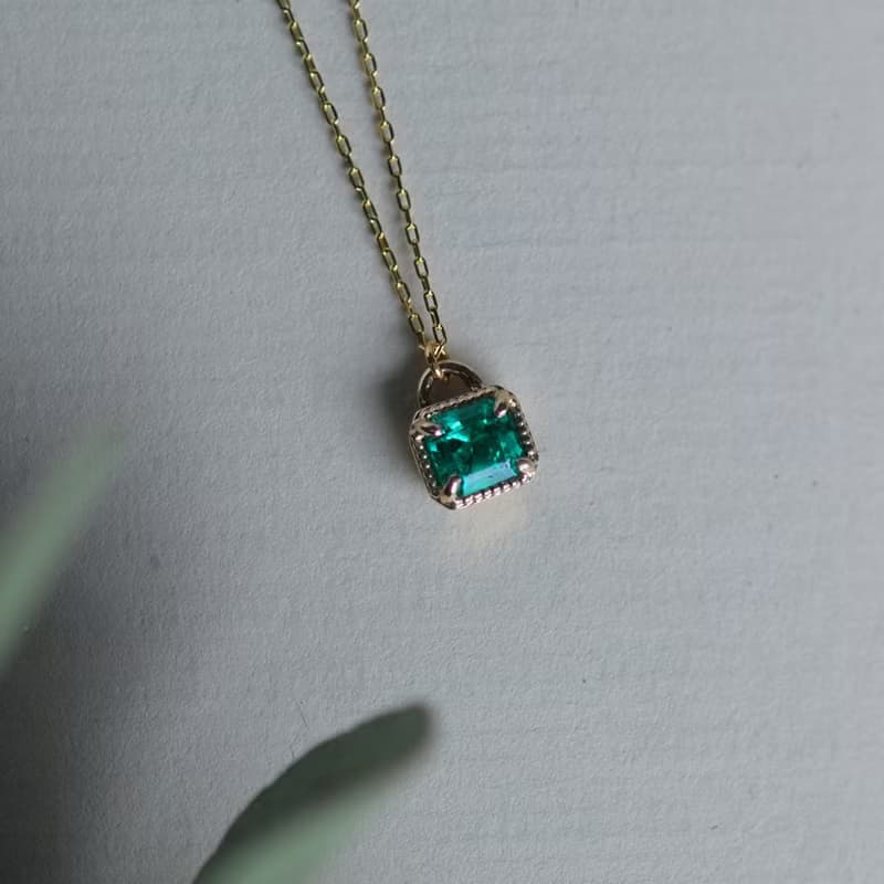 Emerald エメラルド ネックレス / K10YG【1点限り】