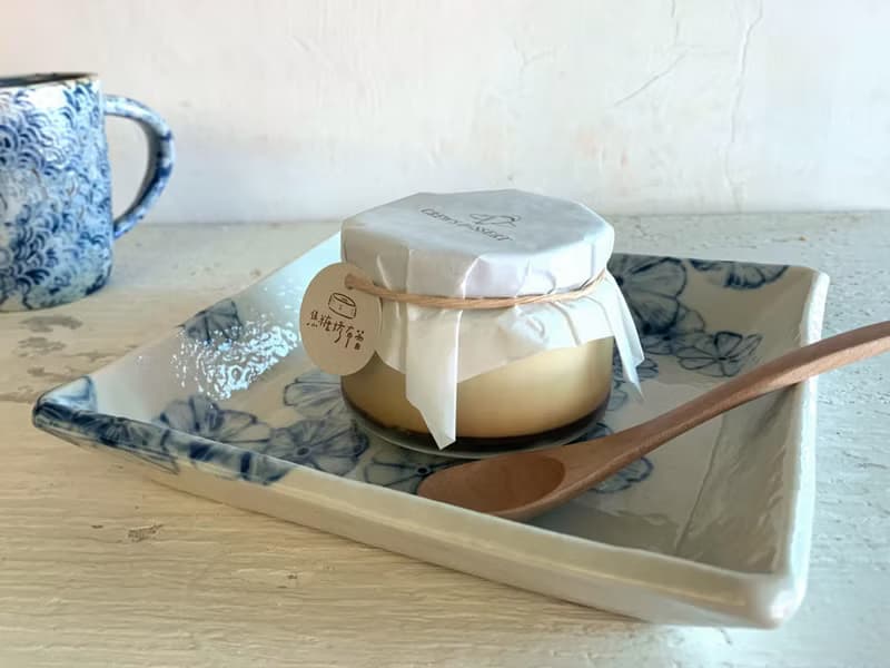 典雅藍花陶製方盤_陶器餐盤