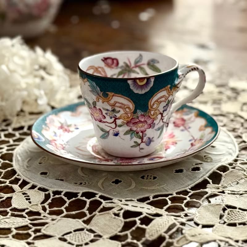 50439-絕美法國古董Sarreguemines Minton 215 手繪咖啡杯與杯托