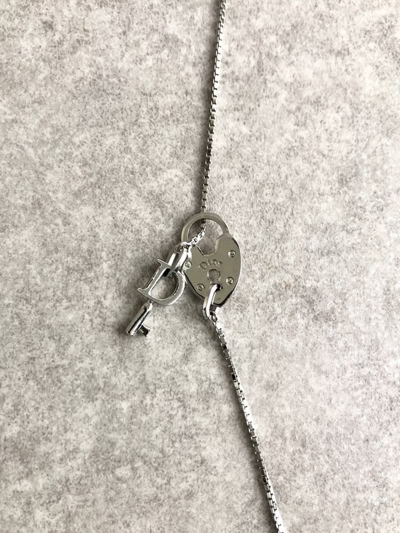 【 日本直送　名牌中古包 】Christian Dior クリスチャン ディオール ネックレス シルバー カデナ キー vintage オールド nk8vix
