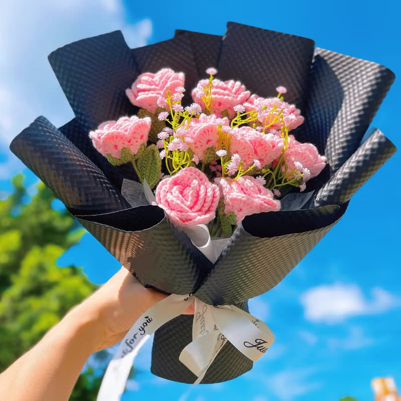 手作鉤織粉色玫瑰花束