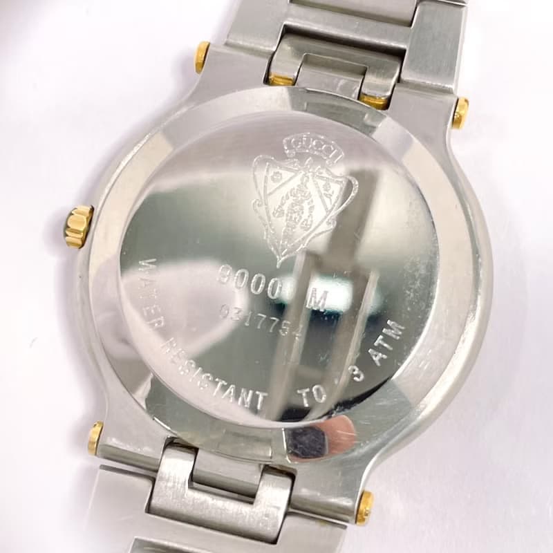 【日本直送 中古美品】グッチ GUCCI 腕時計 9000M ステンレススチール コンビ シルバー ゴールド クオーツ ヴィンテージ