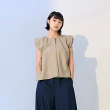 澎澎小蓋袖斜襬上衣