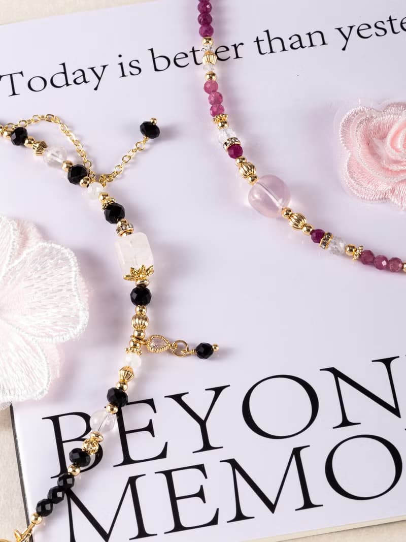 最近好嗎。白幽靈方糖 尖晶石 月光石 14K包金 水晶礦石手鍊