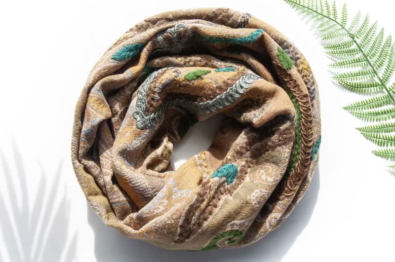 喀什米爾Cashmere/水煮羊毛披肩/針織圍巾/刺繡圍巾/羊絨披巾-花