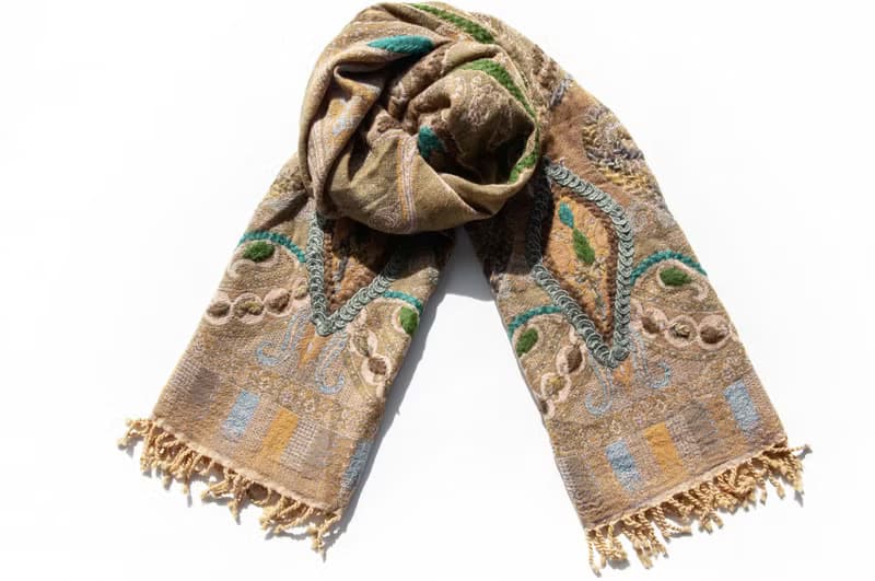 喀什米爾Cashmere/水煮羊毛披肩/針織圍巾/刺繡圍巾/羊絨披巾-花