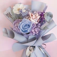 藍紫色永生花束/花束已包含300元現金/鈔票花束/有錢花/錢錢花束