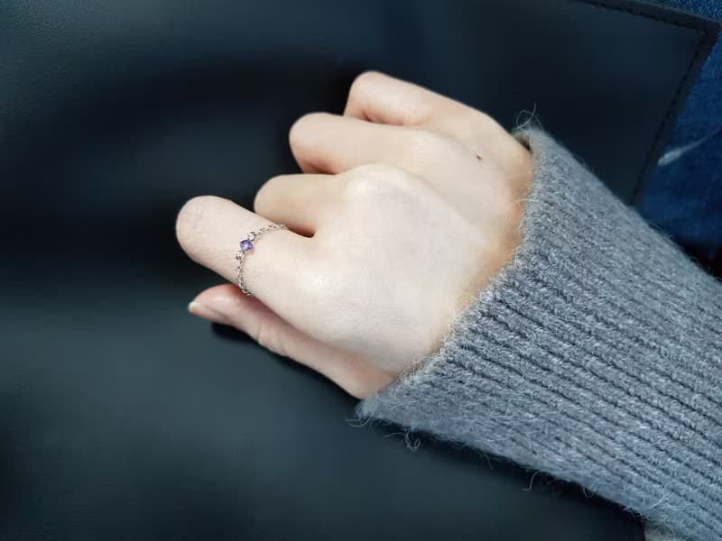 小水晶 細鍊 鍊戒 (優雅紫)
