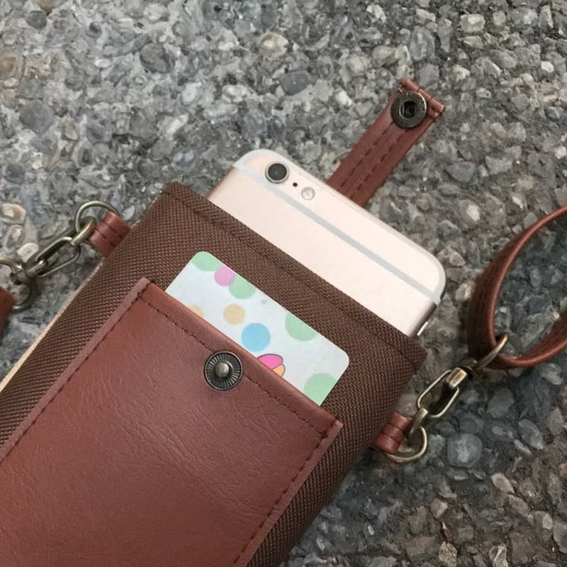 手機包Cellphone Case - 國語課本
