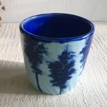 婆娑樹影手握杯_陶器茶杯