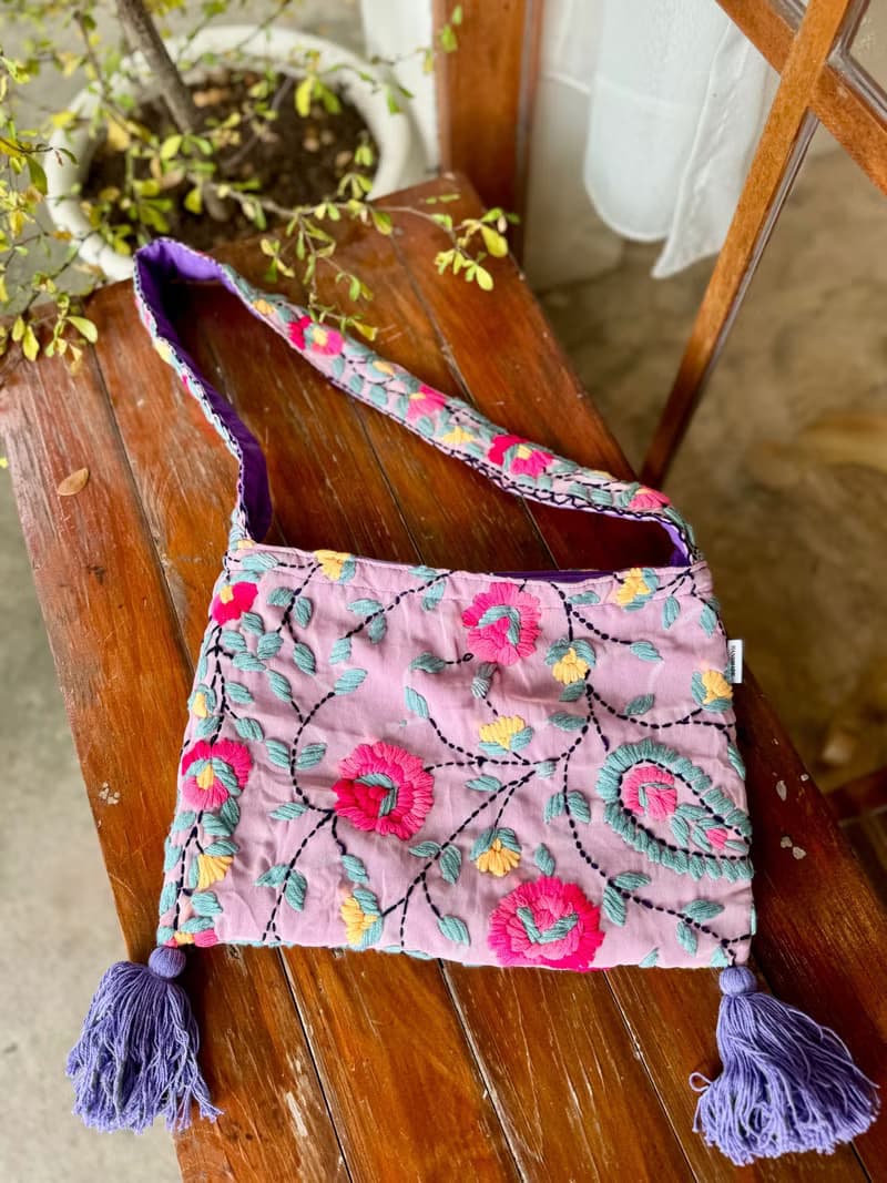 手工刺繡 粉紫色 花卉 斜背包 肩背包 斜孭袋 單肩包 側肩包