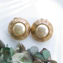 【西洋古董飾品 】金色調  軌跡 優雅 仿珠 夾式耳環