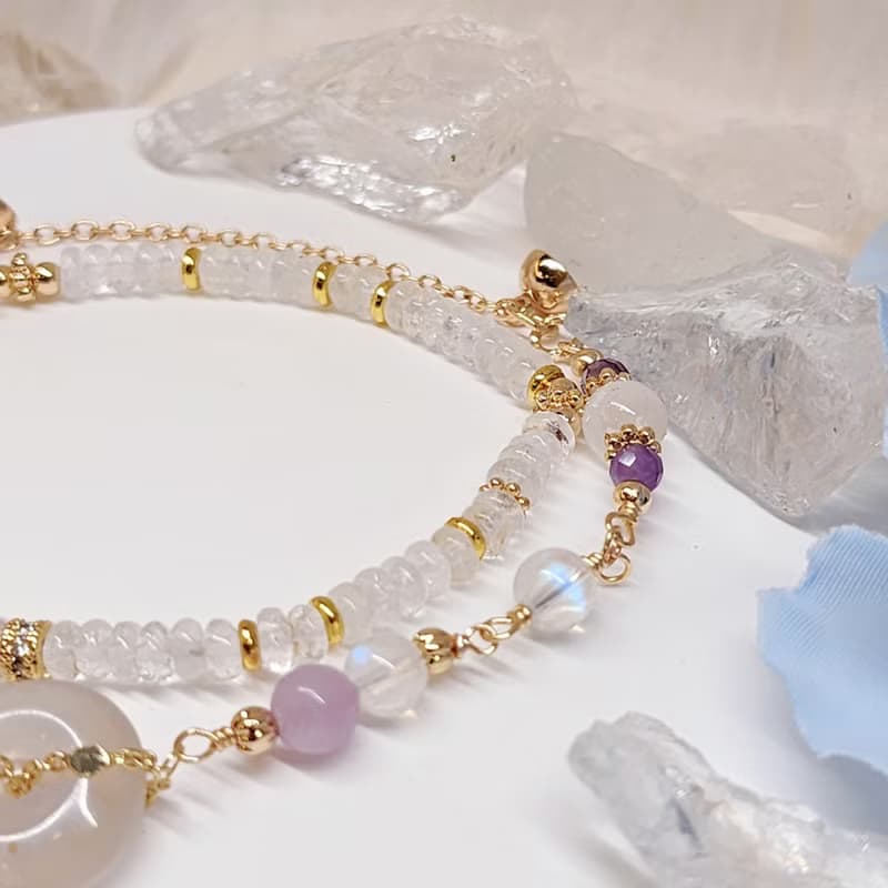 柔光心棲。月光石 紫鋰輝 紫水晶 透石膏 白水晶 水晶手鍊