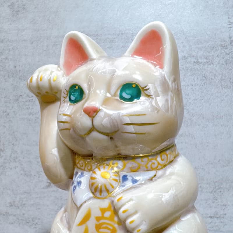 【杏耀富貴】日本清水燒招財貓 | 花結晶 杏 体花 億萬両 右