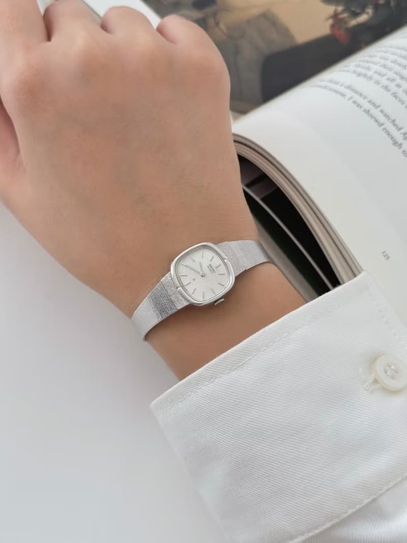 Vintage Seiko Silver Tone Bracelet Watch