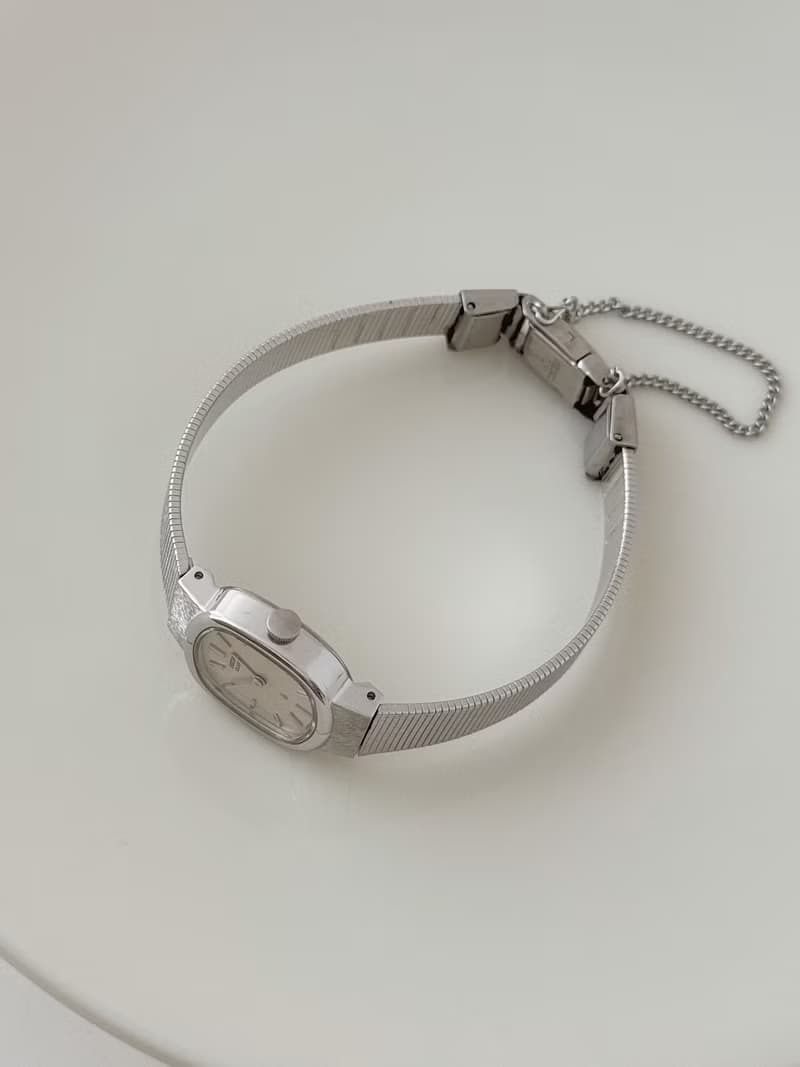 Vintage Seiko Silver Tone Bracelet Watch