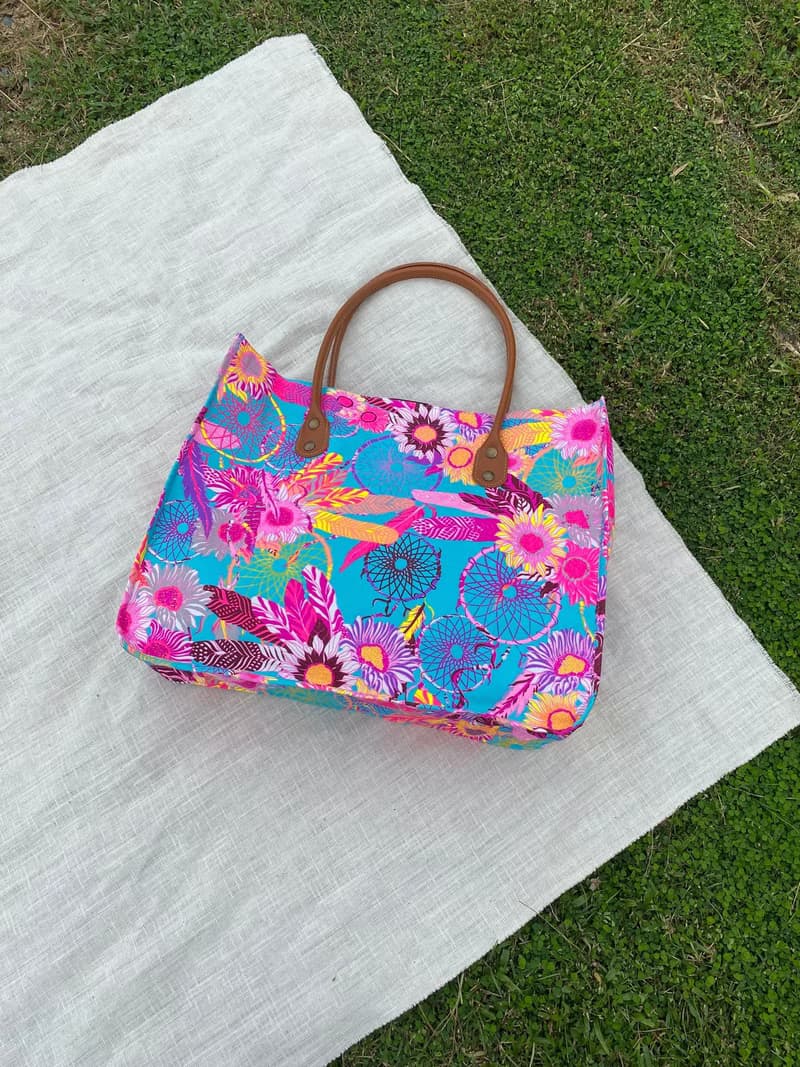 BOHOPeach phone bag Handbags for everyday look