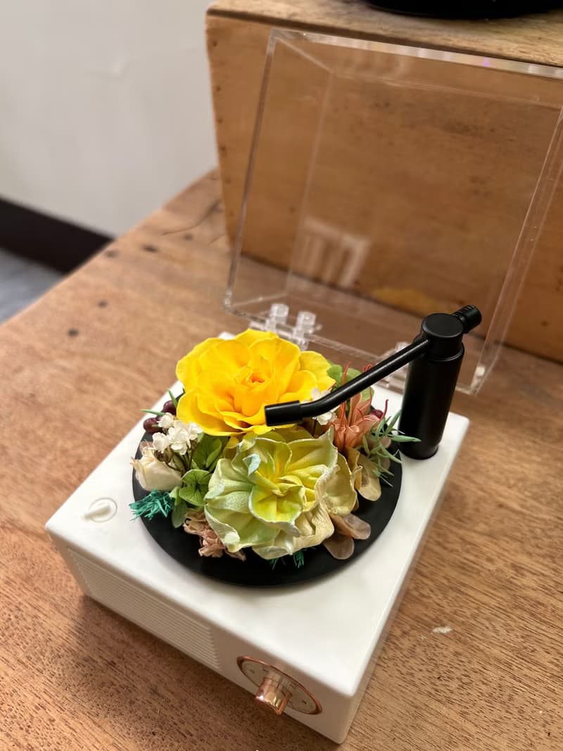 永生花 藍芽音響播放器 黑膠造型