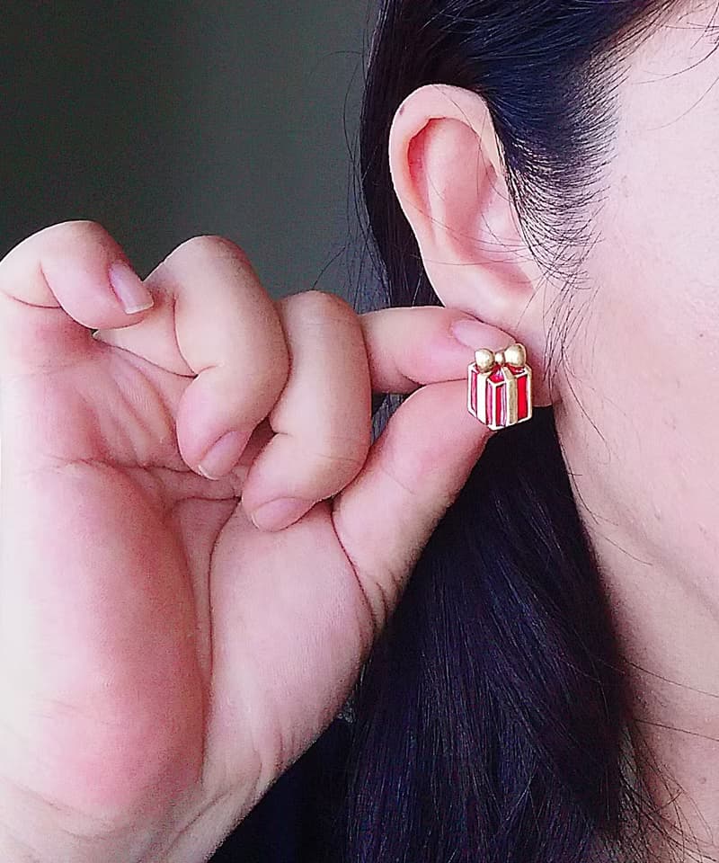Vintage Jewelry 西洋古董飾品 小巧 紅色調 小禮盒  針式耳環