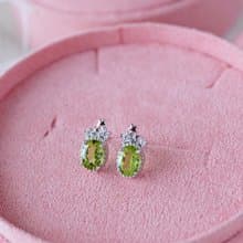Natural Peridot Stud Earrings Sterling Silver925.