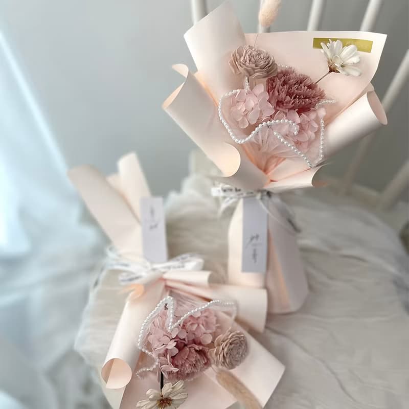 【艸弄花藝】愛的呢喃・母親節康乃馨花束 (S) 溫柔粉