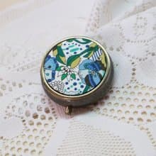 花海 古銅款 圓形 分格藥盒 迷你 隨身攜帶 小物 收納盒 藥盒