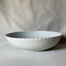 難あり 大鉢 白磁 内笹唐草